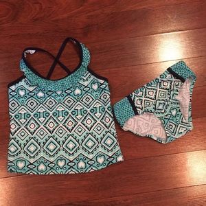 Girl’s bathing suit